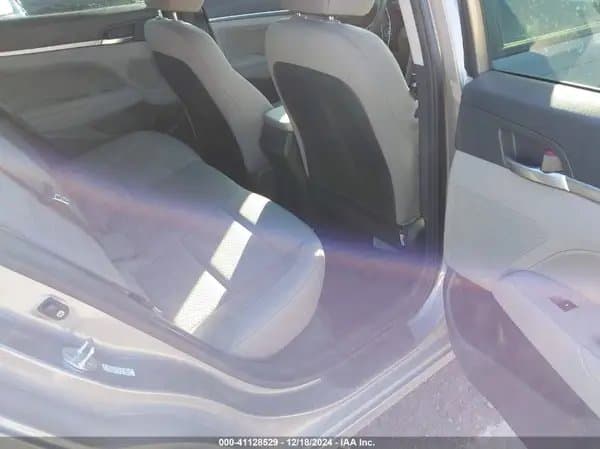 Hyundai Elantra 2020