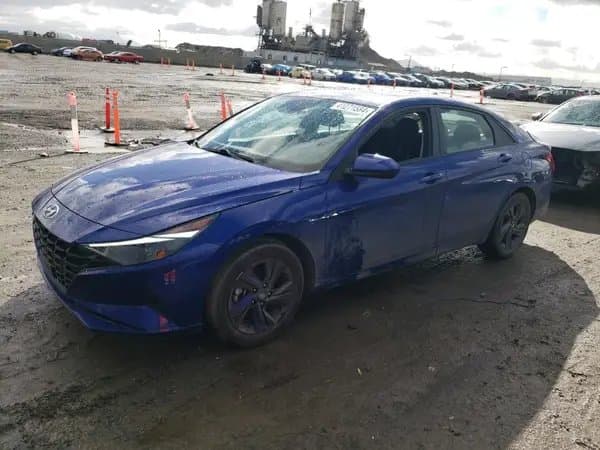 Hyundai Elantra 2021
