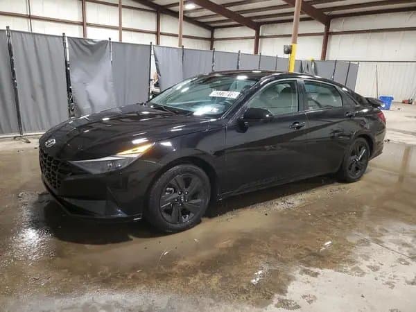 Hyundai Elantra 2021