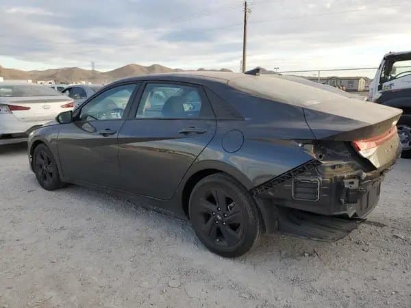 Hyundai Elantra 2021