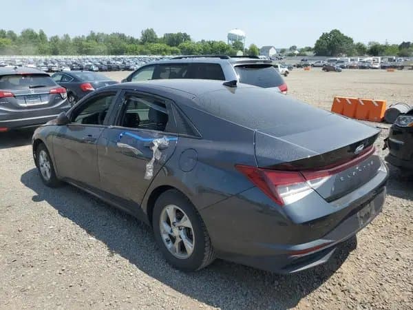 Hyundai Elantra 2021