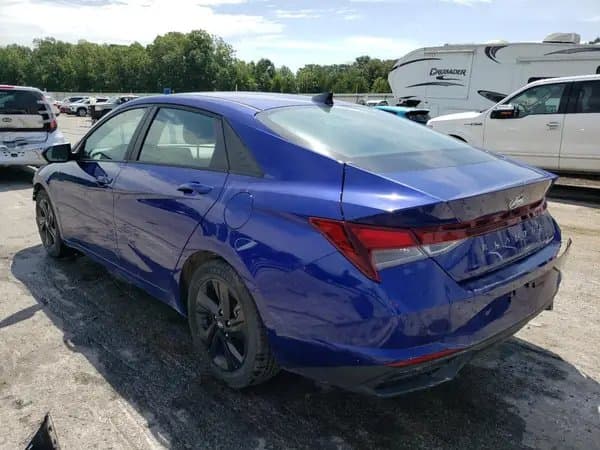 Hyundai Elantra 2021
