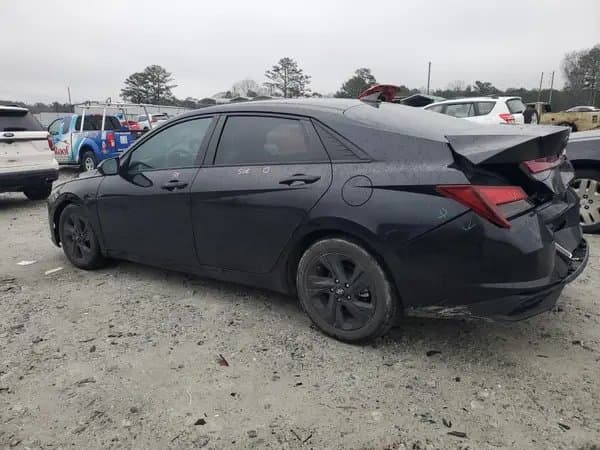 Hyundai Elantra 2021