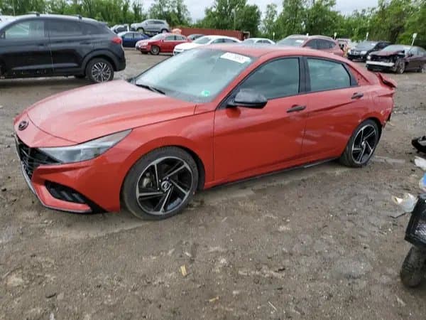 Hyundai Elantra 2022
