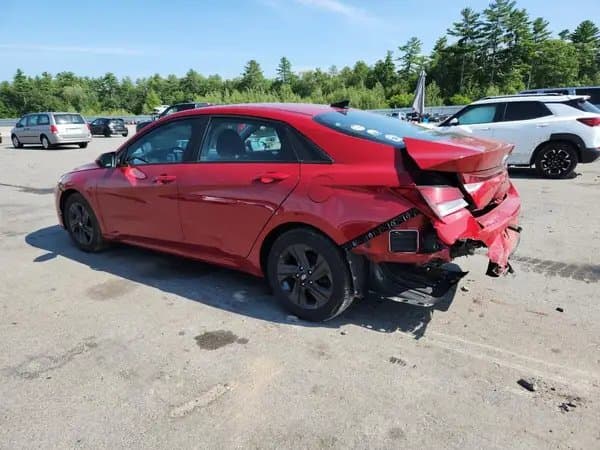Hyundai Elantra 2022