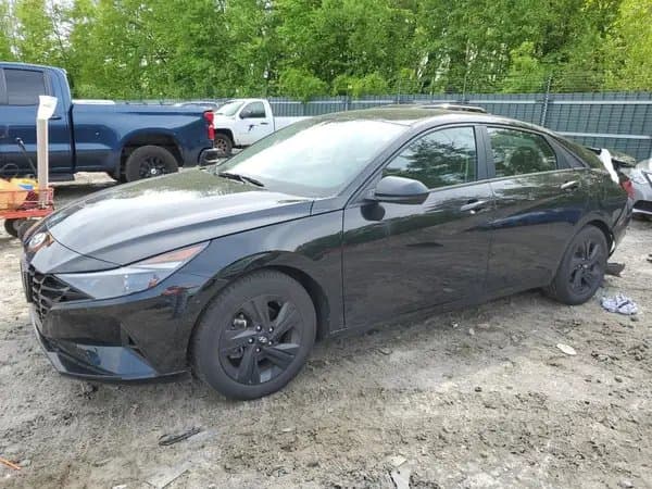 Hyundai Elantra 2023