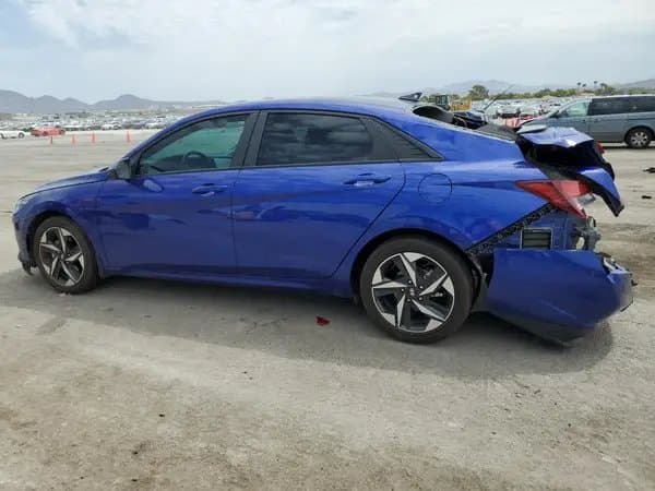 Hyundai Elantra 2023