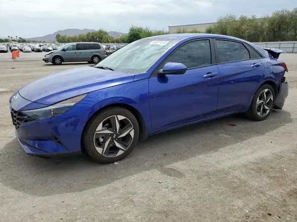 Hyundai Elantra 2023