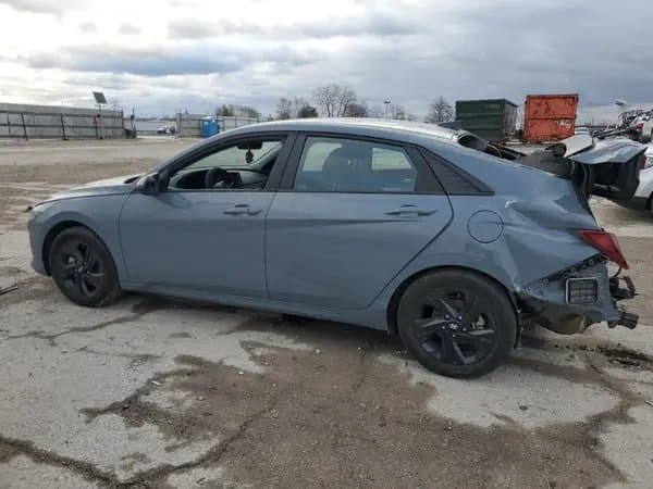 Hyundai Elantra 2023