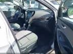 Hyundai Santa Fe 2017