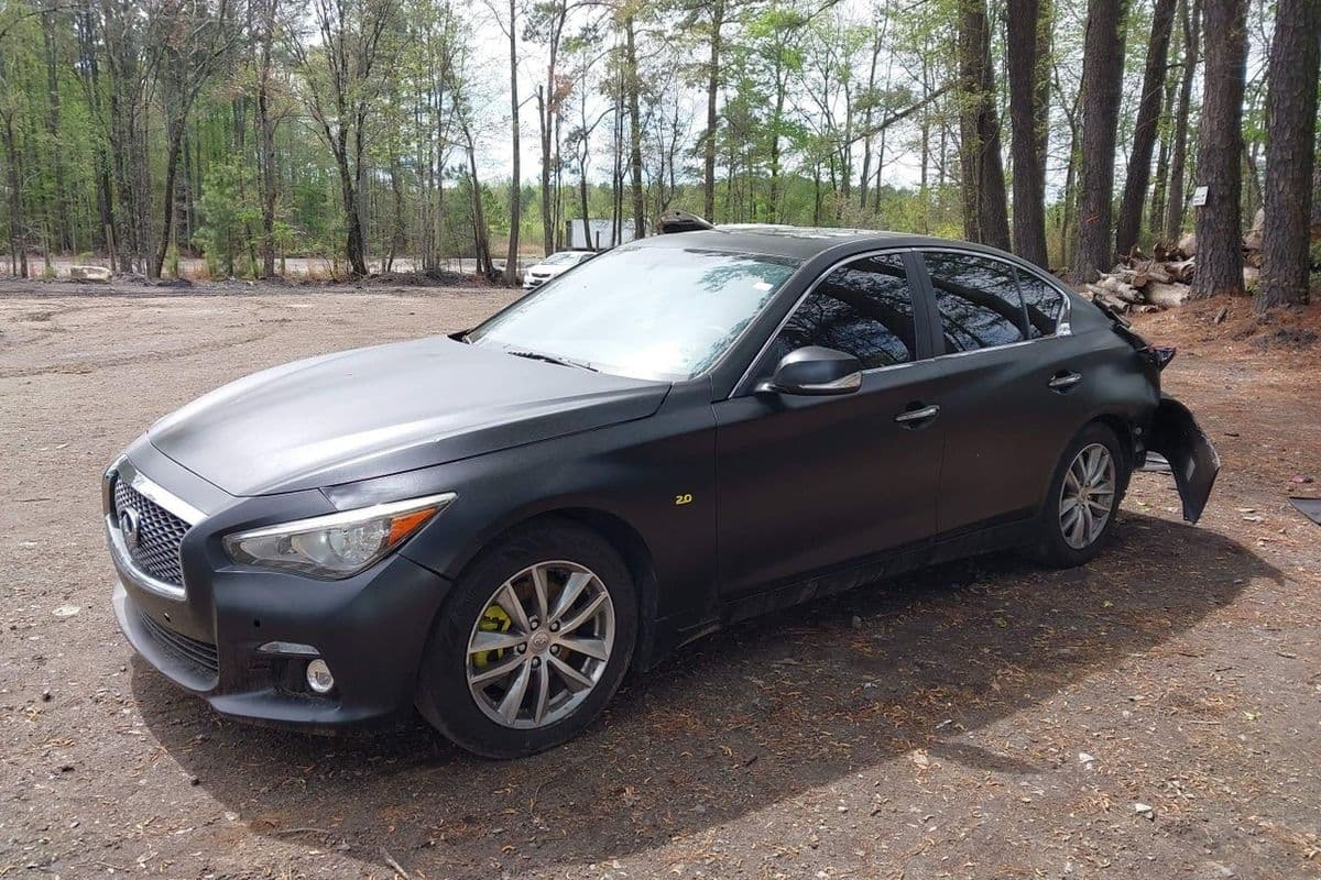 Infiniti Q50 2016