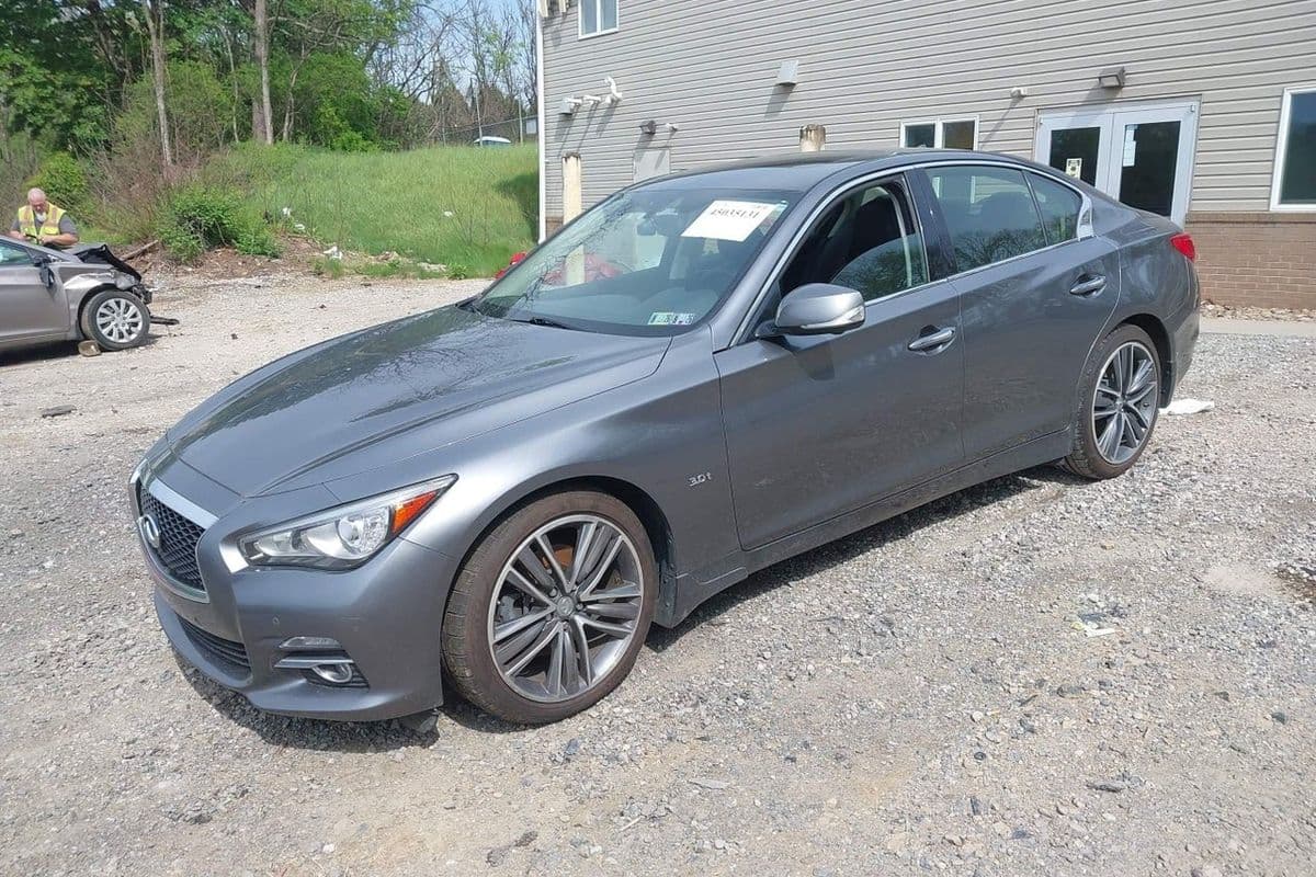 Infiniti Q50 2017