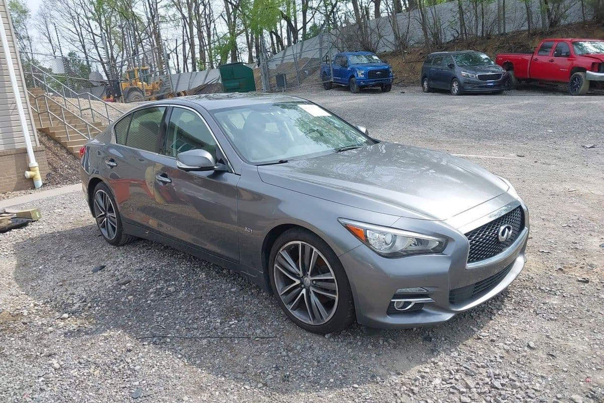 Infiniti Q50 2017