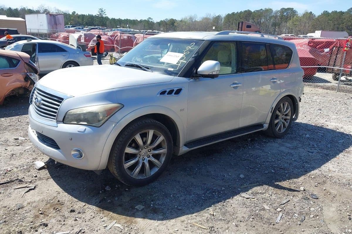 Infiniti QX80 2014