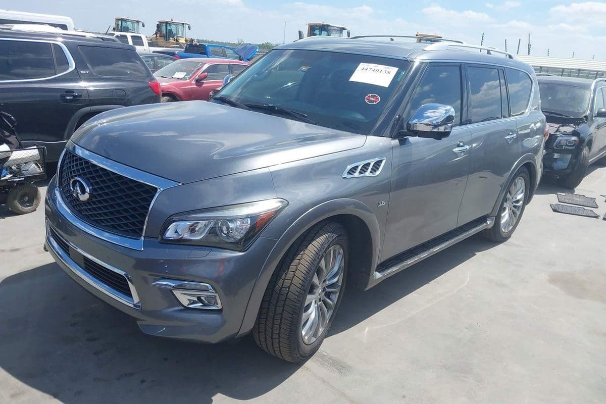 Infiniti QX80 2015