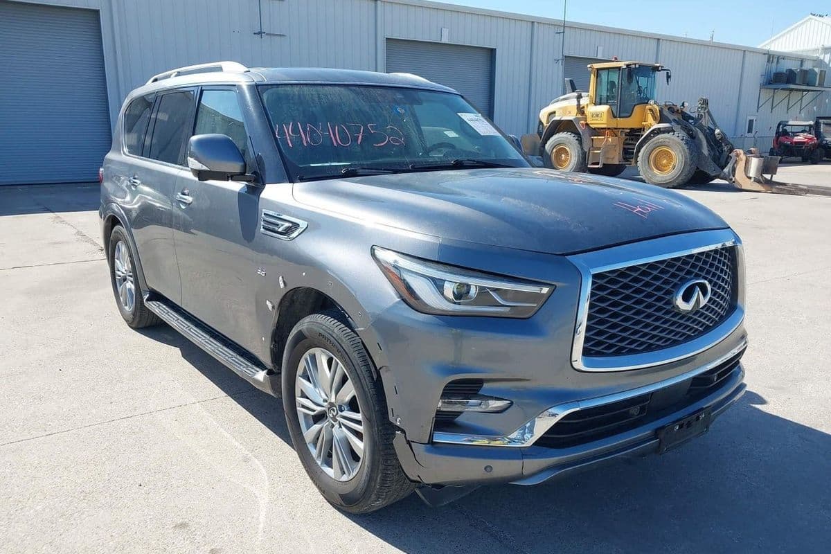 Infiniti QX80 2020