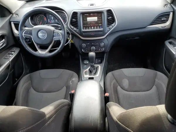 Jeep Grand Cherokee 2016