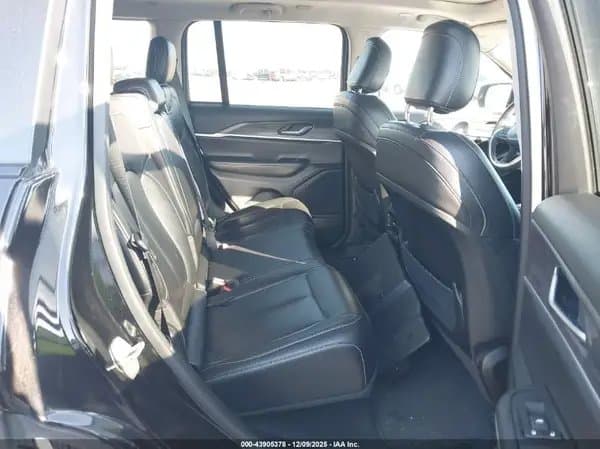 Jeep Grand Cherokee 2023