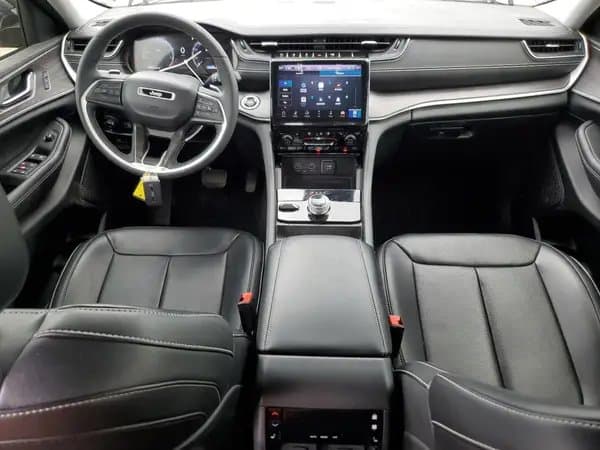 Jeep Grand Cherokee 2023