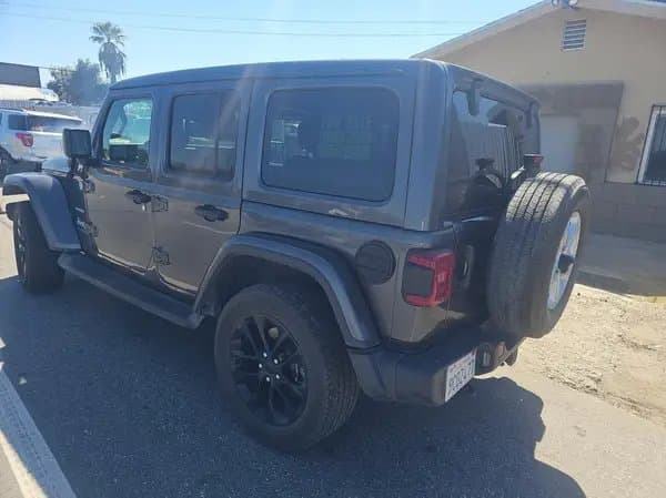 Jeep Wrangler 2021
