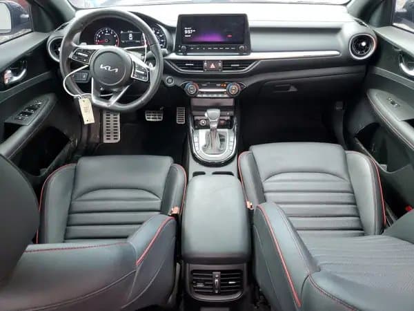 Kia Forte 2023