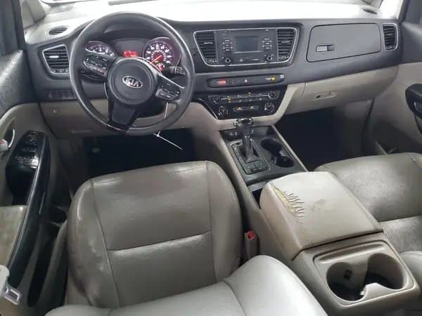 Kia Sedona 2016