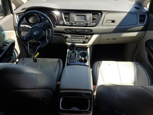 Kia Sedona 2016