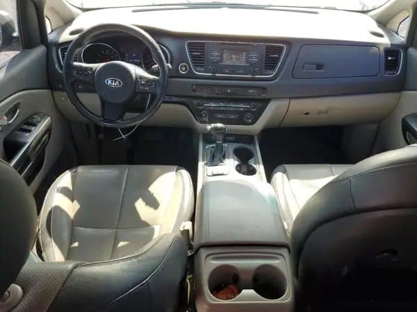 Kia Sedona 2017