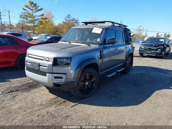 Land Rover Defender 2022