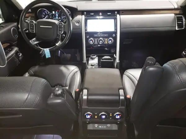 Land Rover Discovery 2017