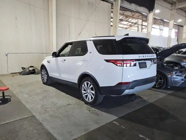 Land Rover Discovery 2018