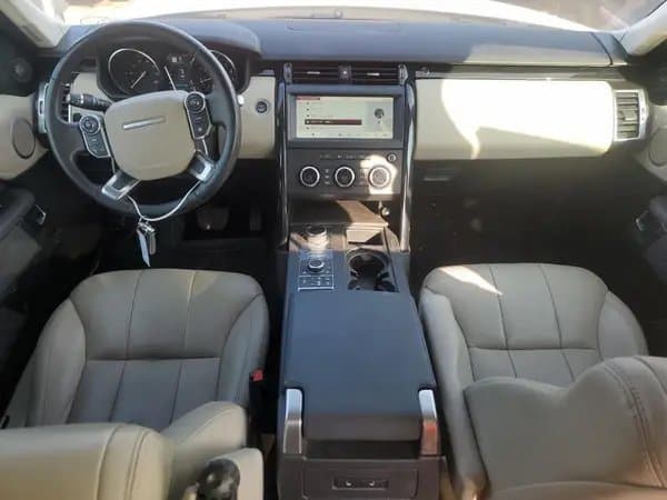 Land Rover Discovery 2018