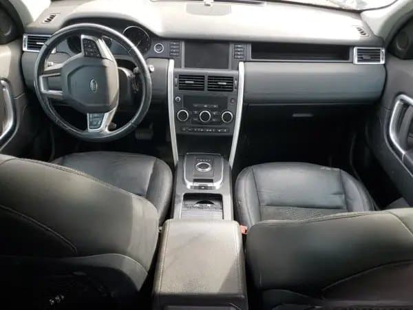 Land Rover Discovery 2018