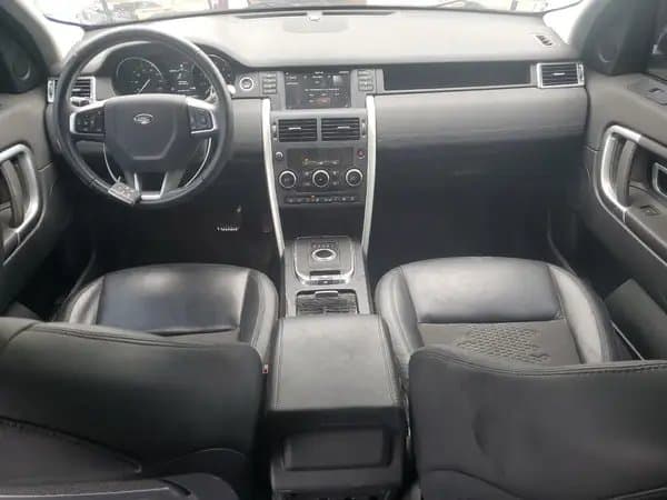 Land Rover Discovery 2019