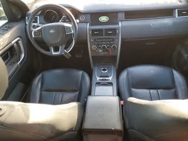 Land Rover Discovery 2019