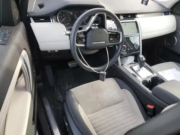 Land Rover Discovery 2021