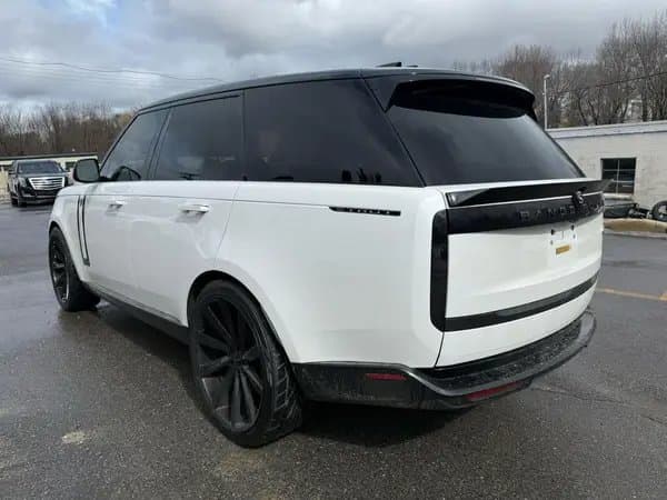 Land Rover Range Rover 2023