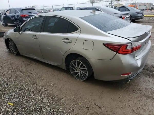 Lexus Es 2016