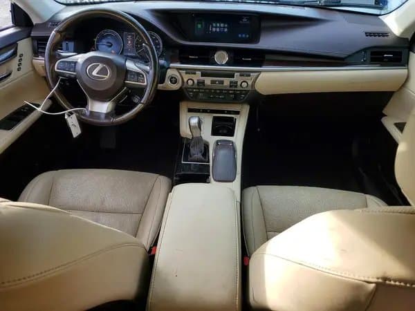 Lexus Es 2016