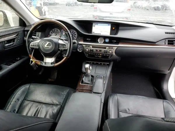 Lexus Es 2016