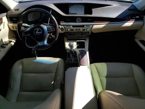 Lexus Es 2016