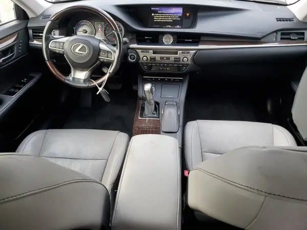 Lexus Es 2017