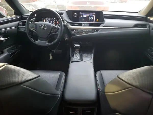 Lexus Es 2020