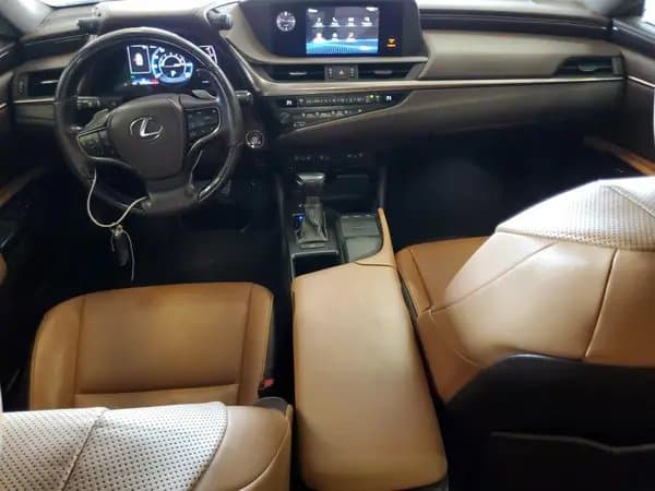 Lexus Es 2020