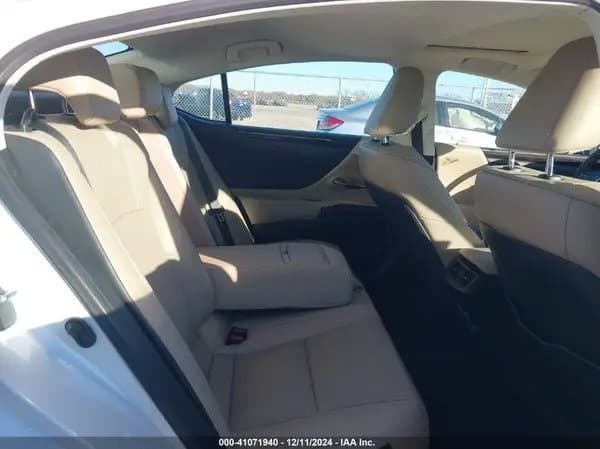 Lexus Es 2021
