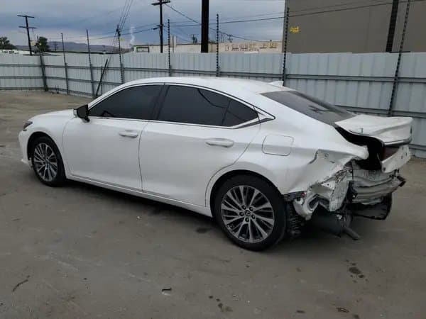 Lexus Es 2021