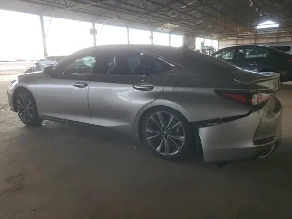 Lexus Es 2021