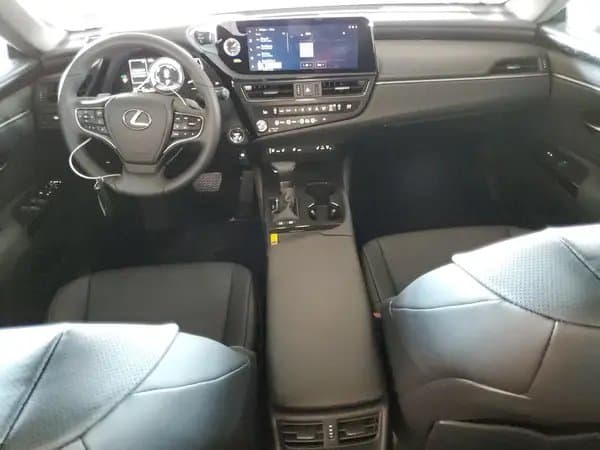 Lexus Es 2025