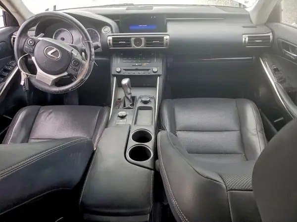 Lexus Is 2016