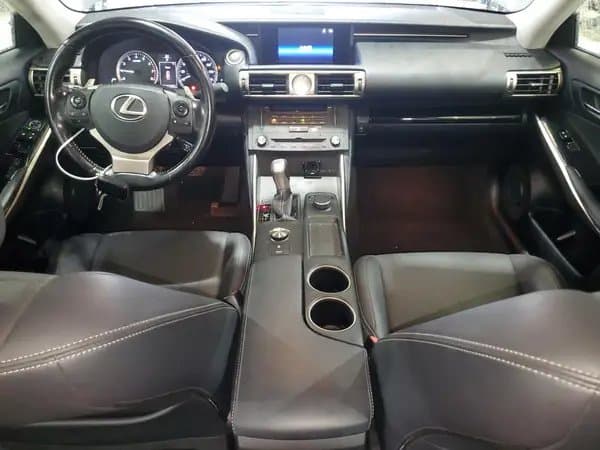 Lexus Is 2016